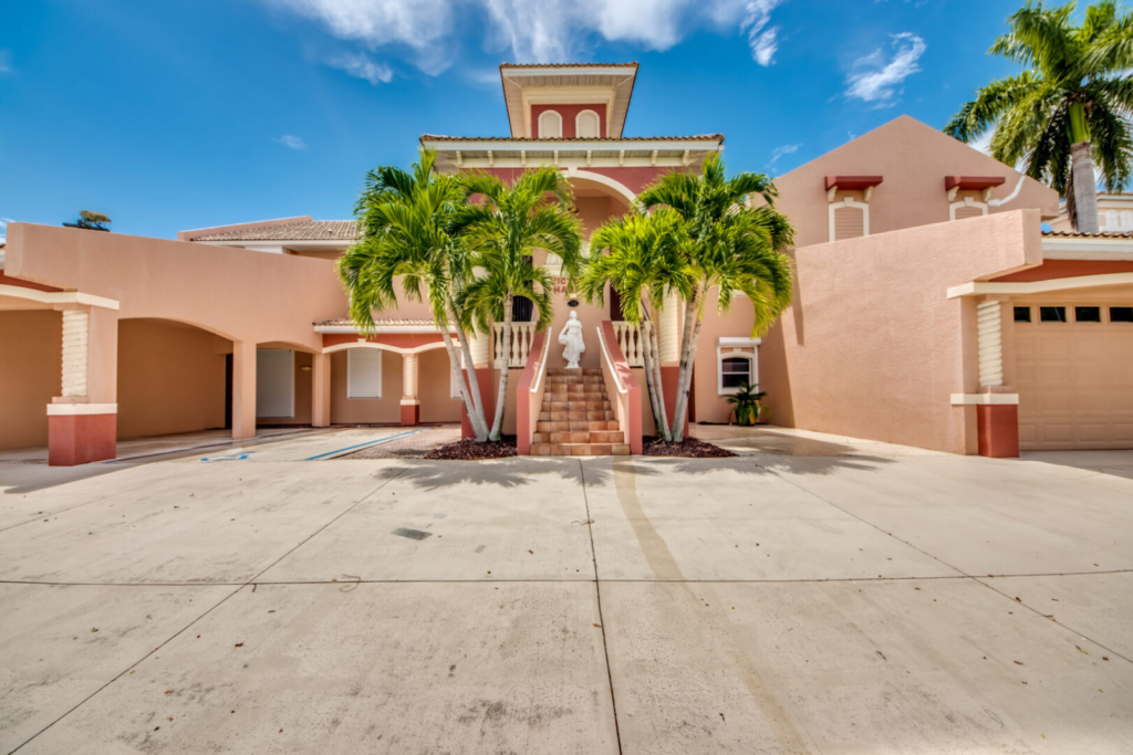 image_from_https_blueskyrealtyswfl.com_wp_content_uploads_2020_07_front_of (1)